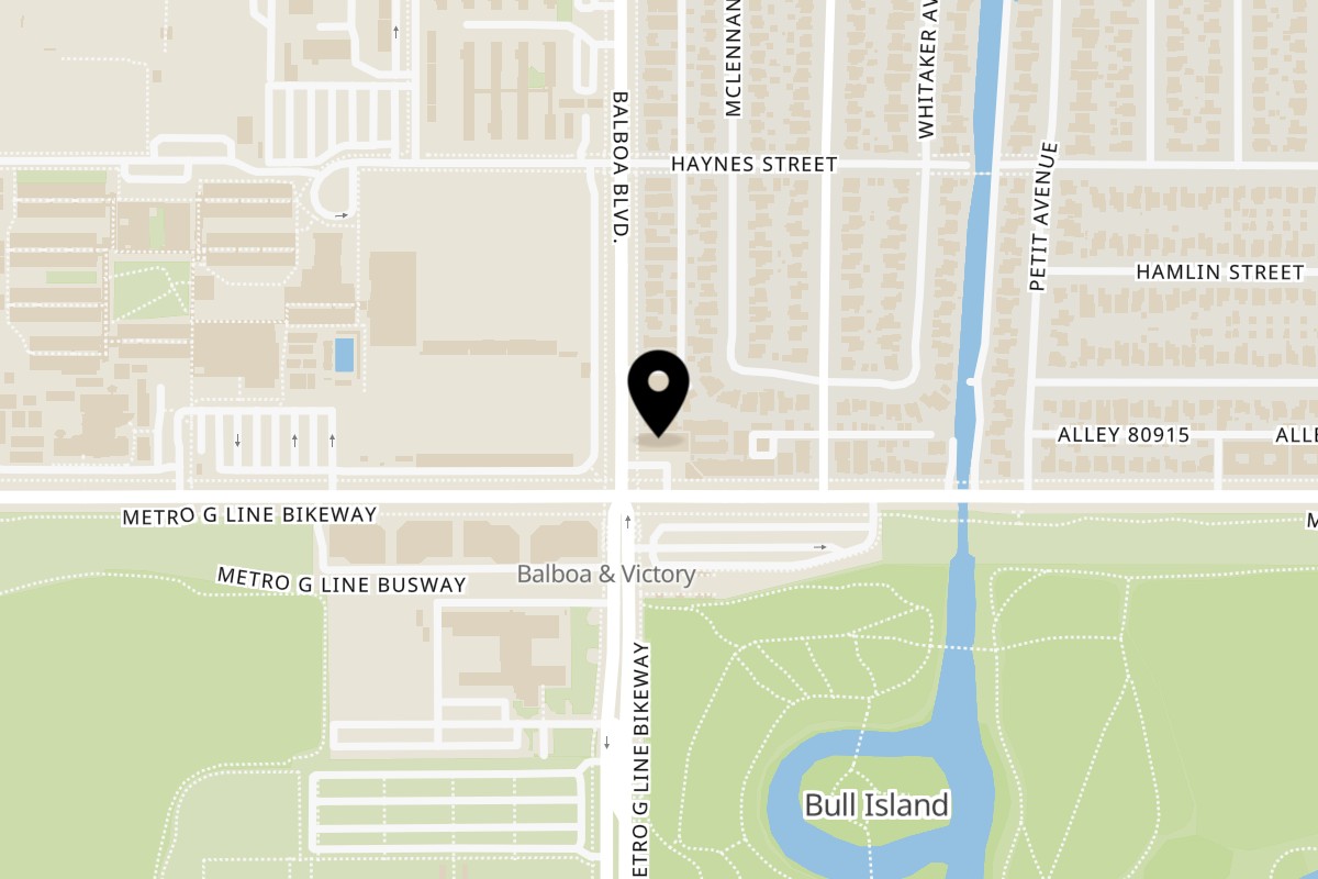 Map showing the location of Box Thai Street Food on 16851 Victory Blvd in Van Nuys